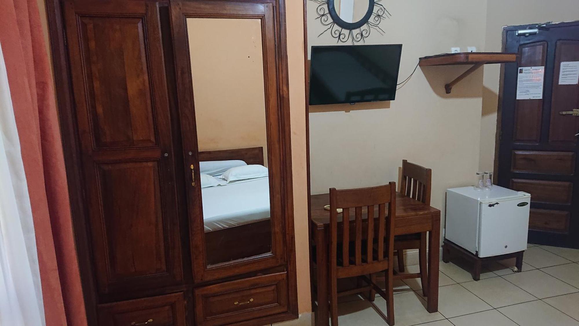 Central Hotel Antsiranana 객실 사진